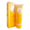 Bioderma Photoderm Max SPF 100 qablaşdırması, məhsulun yüksək SPF 100 ilə günəşdən qorunma təmin edən və həssas dəri üçün uyğun olan xüsusiyyətlərini göstərən dizayn. Krem, suya və tərliyə qarşı davamlıdır Упаковка крема Bioderma Photoderm Max SPF 100, показывающая его очень высокую защиту от солнца с SPF 100, подходящий для чувствительной кожи. Крем устойчив к воде и поту, обеспечивая надежную защиту от УФ-излучения